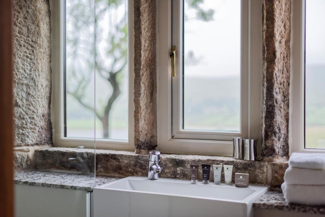 The Saddleworth Hotel Diggle 외부 사진